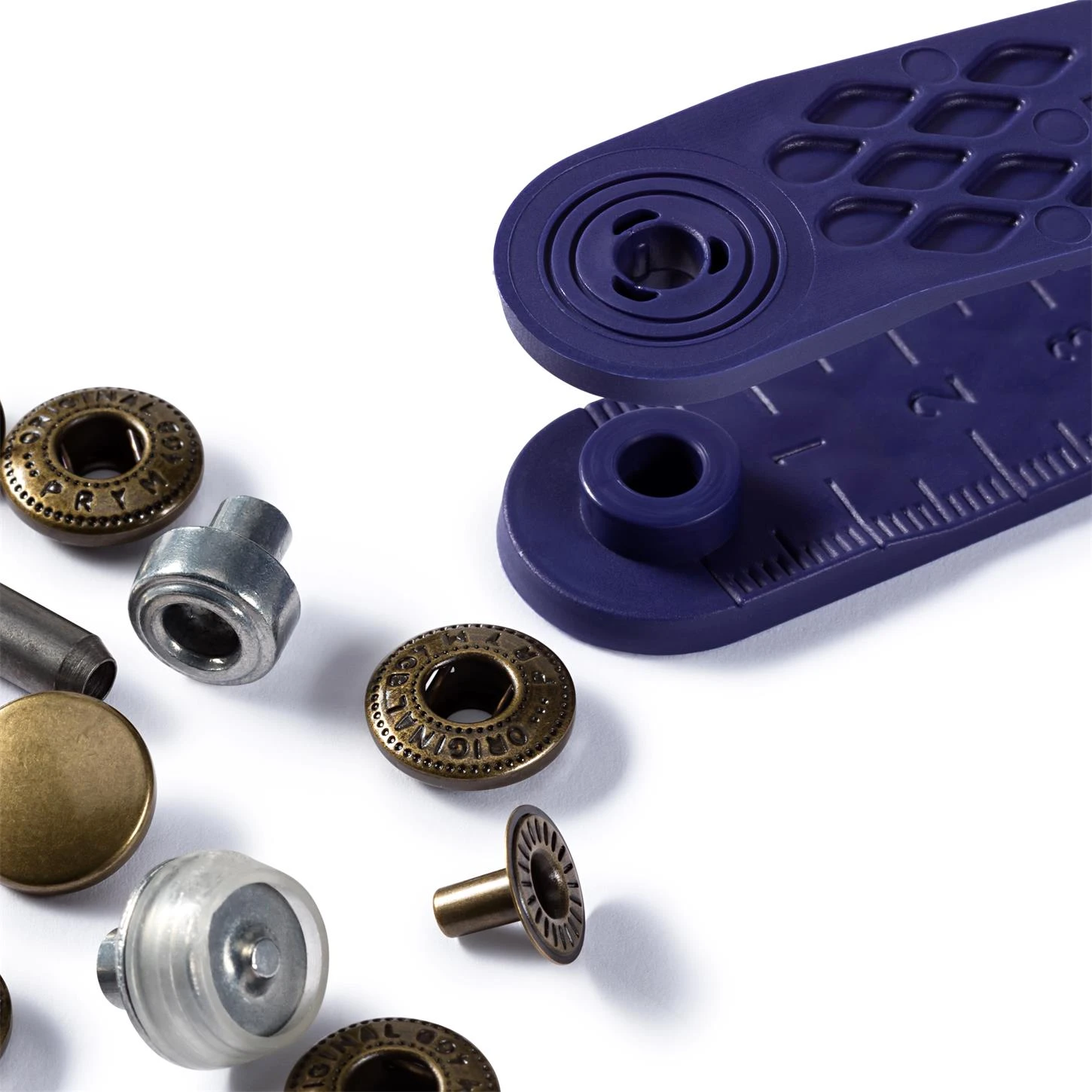 Broche Presión Anorak Oro Viejo Con Ensamblador 12mm. Prym 5 Broche Presión Anorak Oro Viejo Con Ensamblador 12mm. Prym - Imagen 3