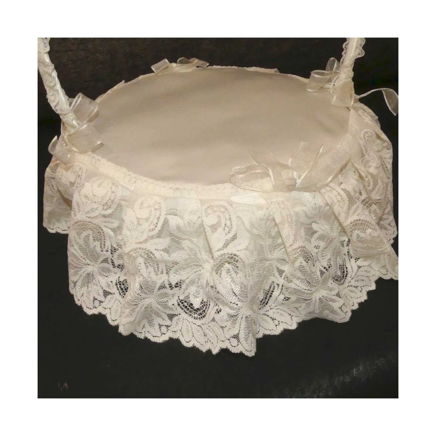 Canasto Para Ceremonia Decorada Con Encaje Crudo 4 Canasto Para Ceremonia Decorada Con Encaje Crudo - Imagen 2