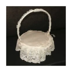 Canasto Para Ceremonia Decorada Con Encaje Crudo