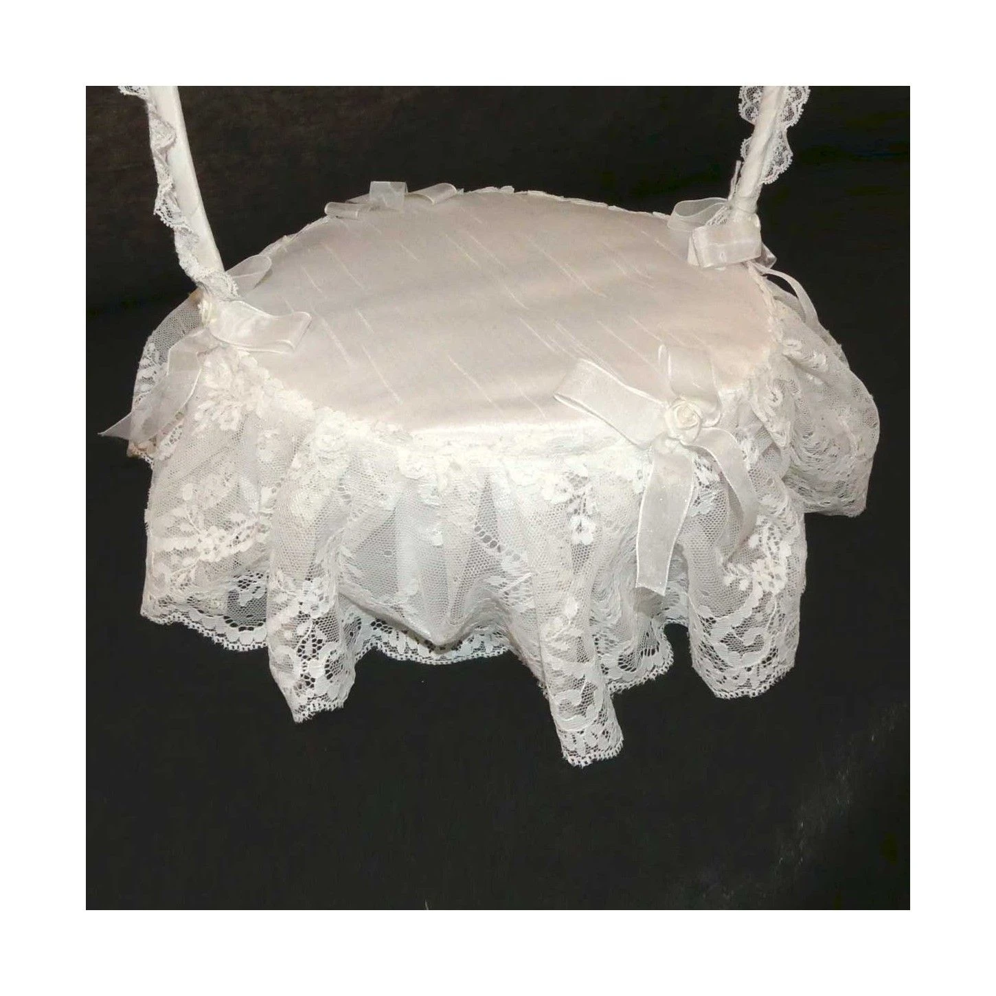 Canasto Para Alianzas Decorado Con Encaje 26x26x34cm 4 Canasto Para Alianzas Decorado Con Encaje 26x26x34cm - Imagen 2