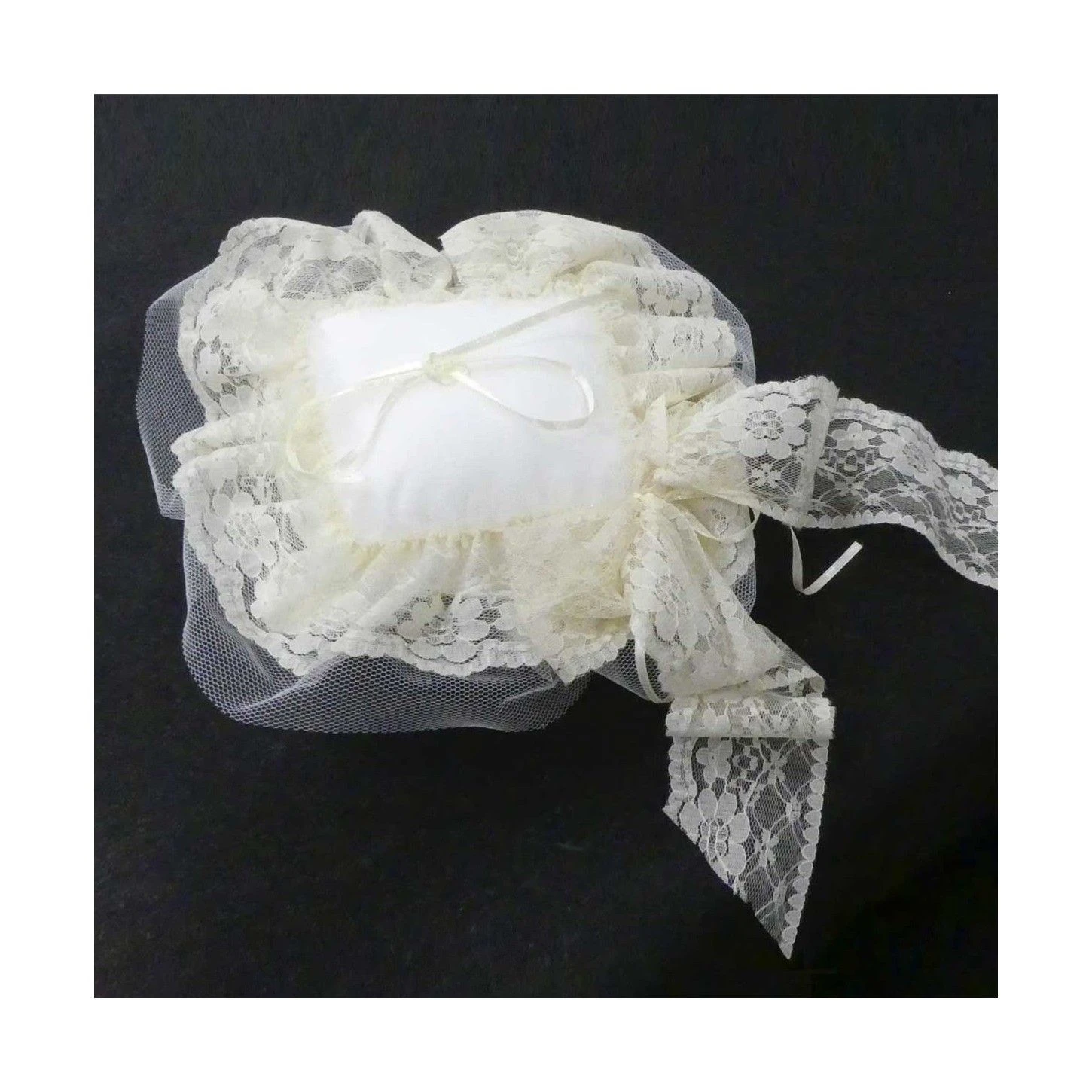 Cojín Para Arras Con Encaje Beige 15x15x5cm 3 Cojín Para Arras Con Encaje Beige 15x15x5cm