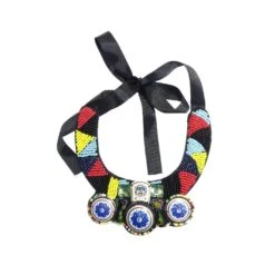 Cuello étnico Con Rocalla Y Medallones Coloridos