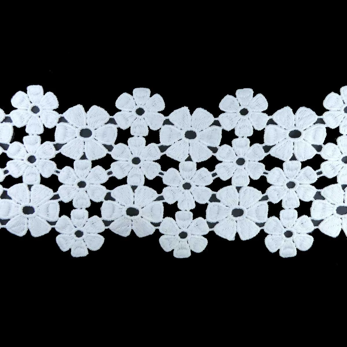 Entredós De Guipur Tres Flores 8,5cm. Varios Colores 3 Entredós De Guipur Tres Flores 8,5cm. Varios Colores