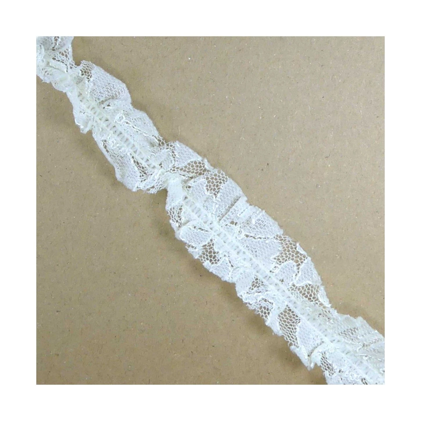 Entredós Fruncido Nylón Crudo 3cm 4 Entredós Fruncido Nylón Crudo 3cm - Imagen 2