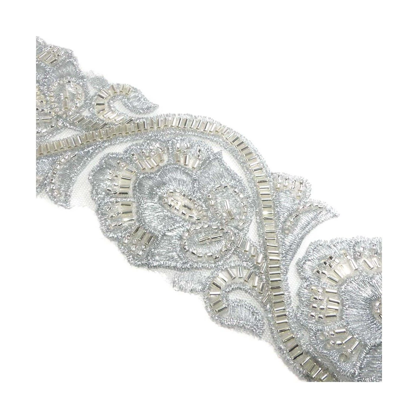 Galón Bordado Clavel Con Rocalla Y Canutillo 65mm. Varios Colores 4 Galón Bordado Clavel Con Rocalla Y Canutillo 65mm. Varios Colores - Imagen 2