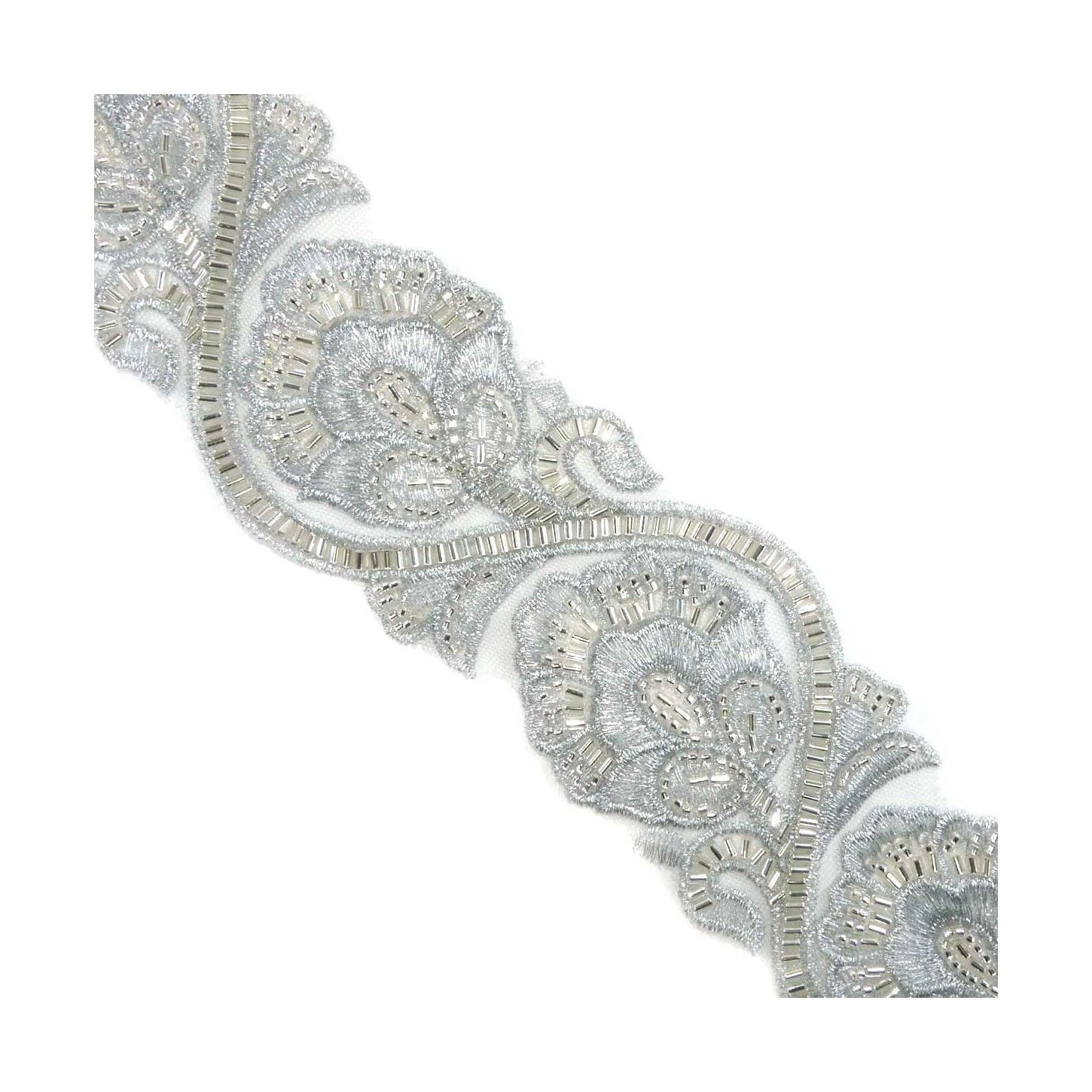 Galón Bordado Clavel Con Rocalla Y Canutillo 65mm. Varios Colores 3 Galón Bordado Clavel Con Rocalla Y Canutillo 65mm. Varios Colores