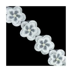 Galón Bordado Flores Grandes Con Perlas 5,5cm. Blanco