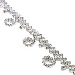 Galón De Strass Blanco Diseño En Fleco