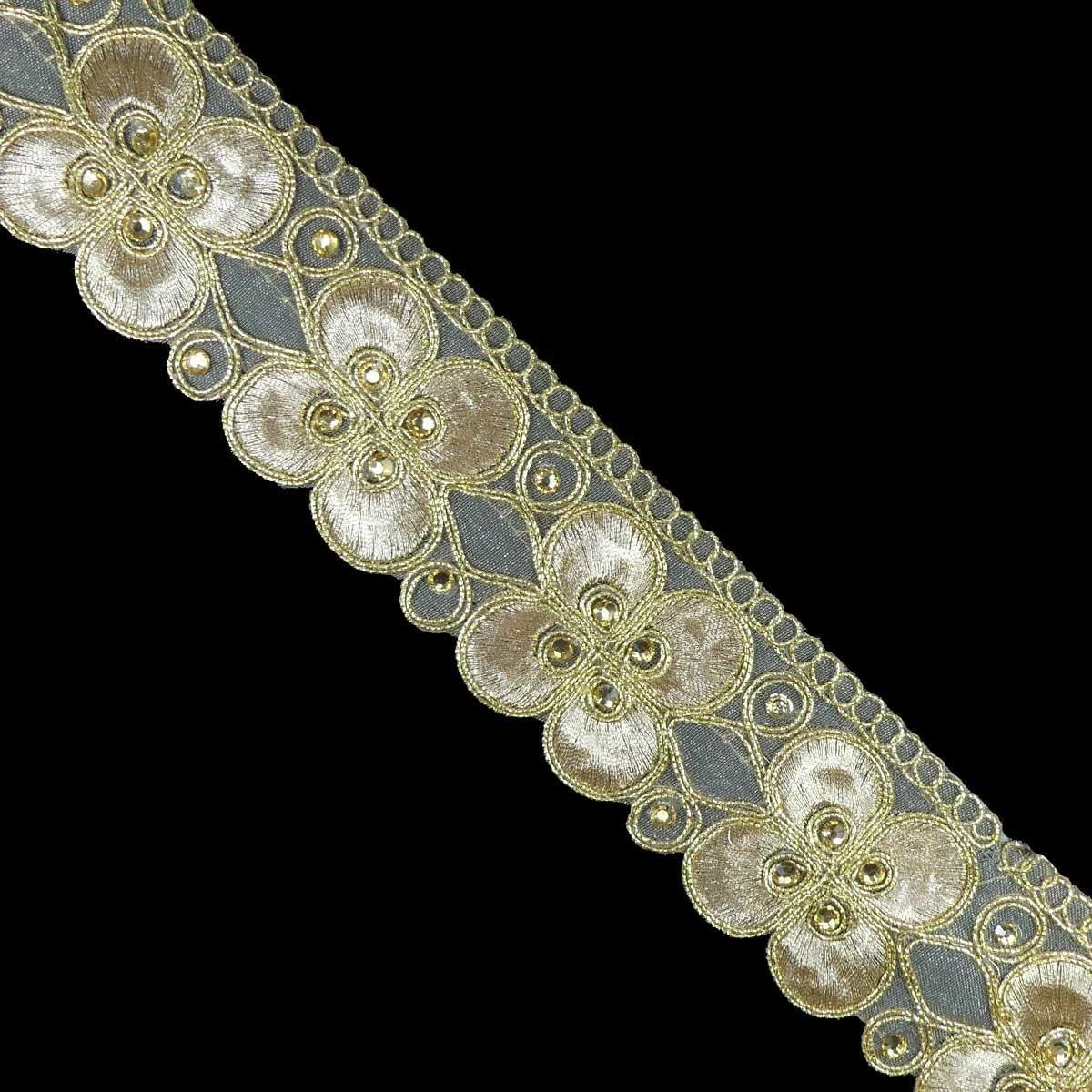 Galón O Puntilla De Guipur Con Cristal Flor 5cm. Oro Y Plata 3 Galón O Puntilla De Guipur Con Cristal Flor 5cm. Oro Y Plata