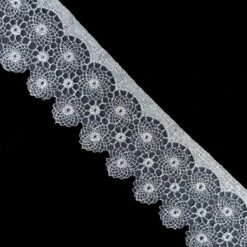 Puntilla De Guipur Plateada 6cm. Floral