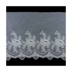 Puntilla De Tul Bordado Blanco Roto 16cm. Rosas