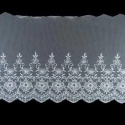 Puntilla De Tul Bordado Floral 14cm. Blanco Roto