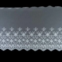 Puntilla De Tul Bordado Flores 14cm. Blanco Roto