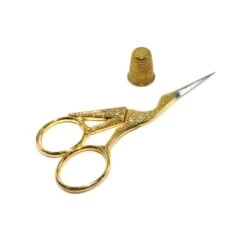 Set Tijeras De Bordar Cigüeña Y Dedal Dorados 5 Set Tijeras De Bordar Cigüeña Y Dedal Dorados -Merceria Botton set tijeras de bordar ciguena y dedal dorados 1