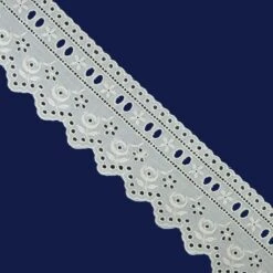 Tira Bordada Con Pasacintas Beig 6cm