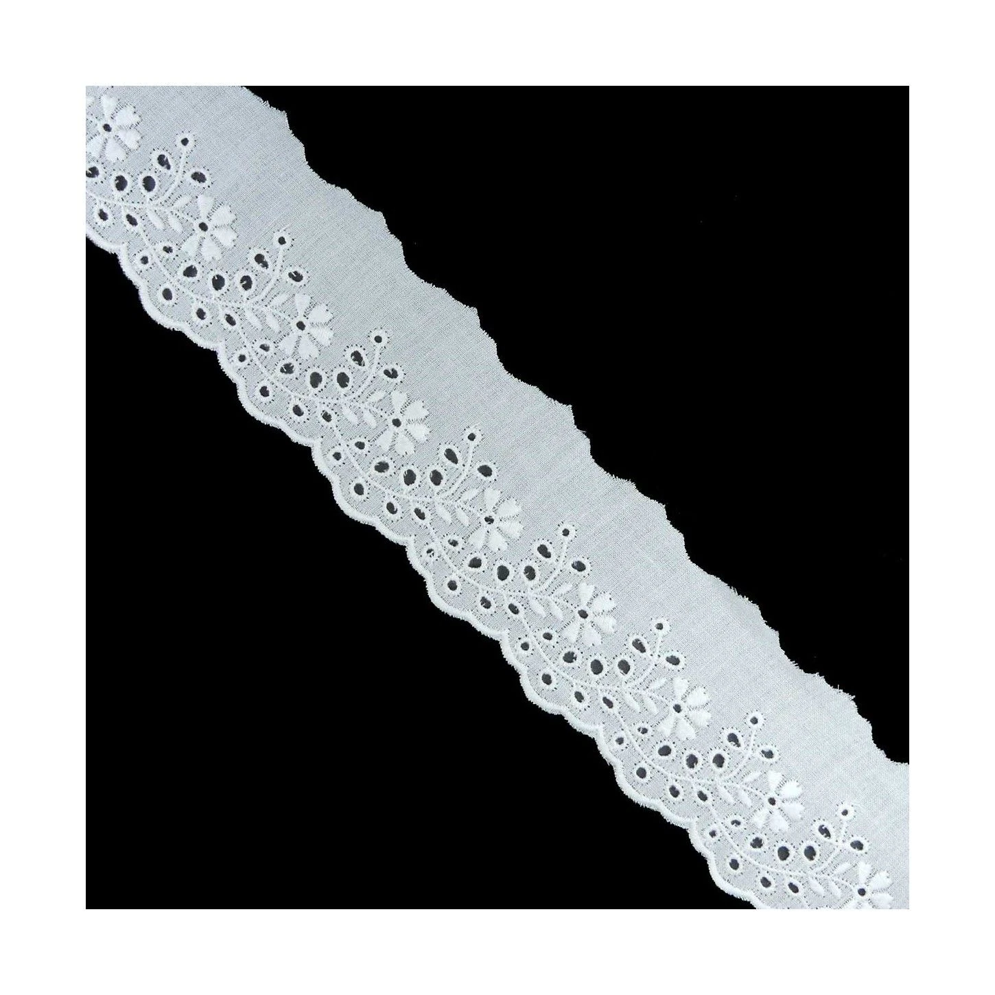 Tira Bordada En Blanco 4cm. Conjunto 19 3 Tira Bordada En Blanco 4cm. Conjunto 19