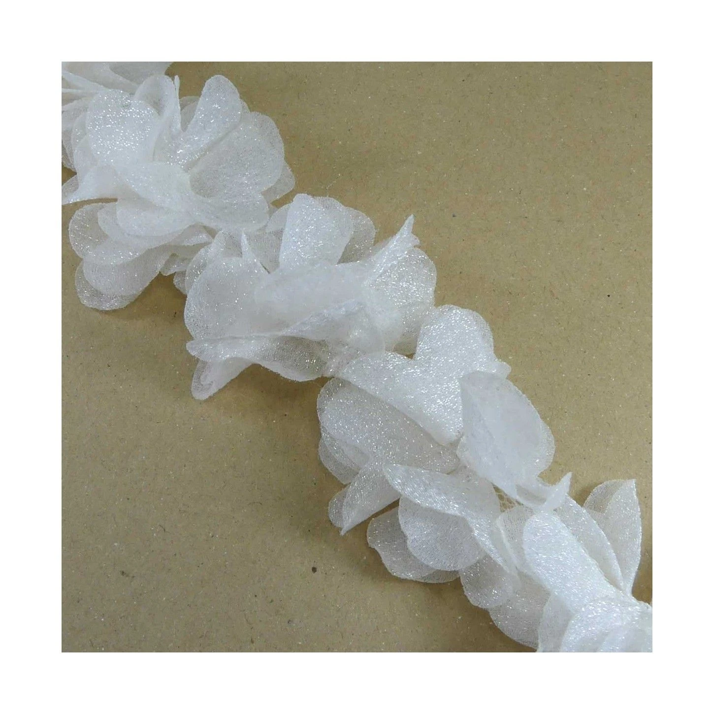 Tira De Flores De Tela Con Lamé 4cm. Varios Colores 4 Tira De Flores De Tela Con Lamé 4cm. Varios Colores - Imagen 2